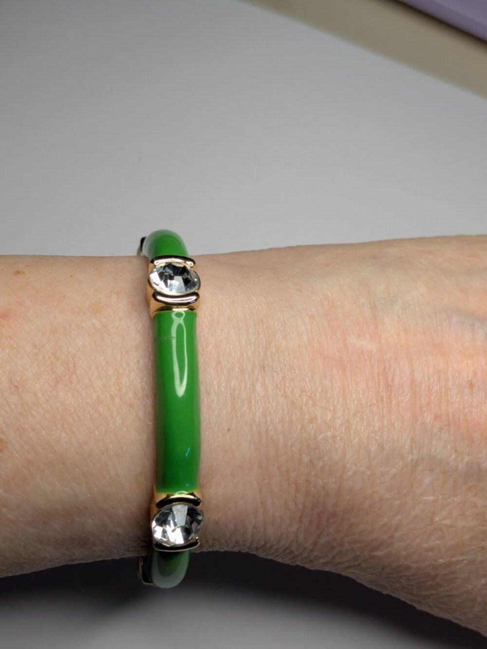 Park Lane “Vibes” Green Enamel Stretch Bracelet – Gold Tone with Crystal Accents